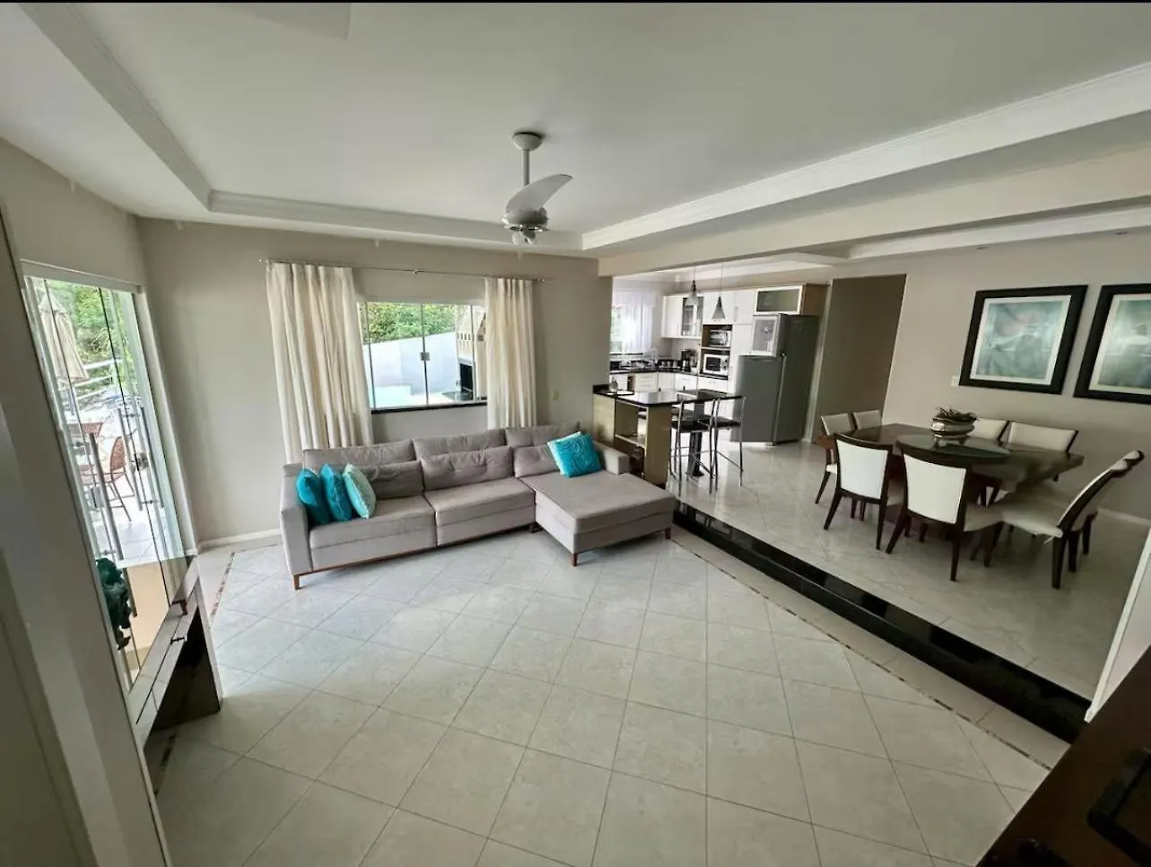 Villa Casa Aconchegante Com Piscina Bombinhas Ferienhaus